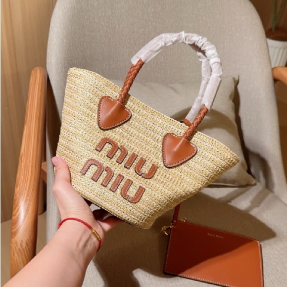 Miu Miu Straw Basket Handbag Mini 15x18cm - Picture 5 of 9